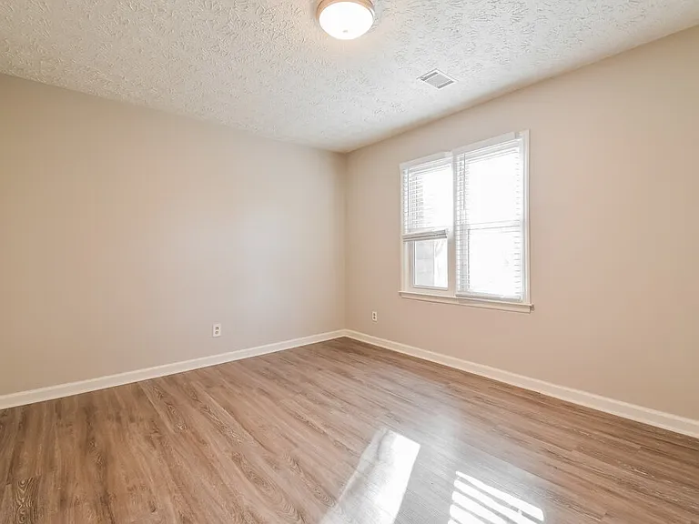 4805 Shallow Farm Dr — Photo 15