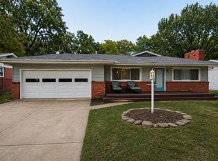 2422 S Kickapoo Ave, Springfield, MO 65804