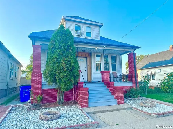 5093 Harold St, Hamtramck, MI 48212