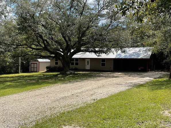 14071 Pleasant Hill Rd, Picayune, MS 39466