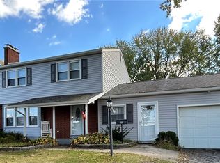 458 Center St, Slippery Rock, PA 16057