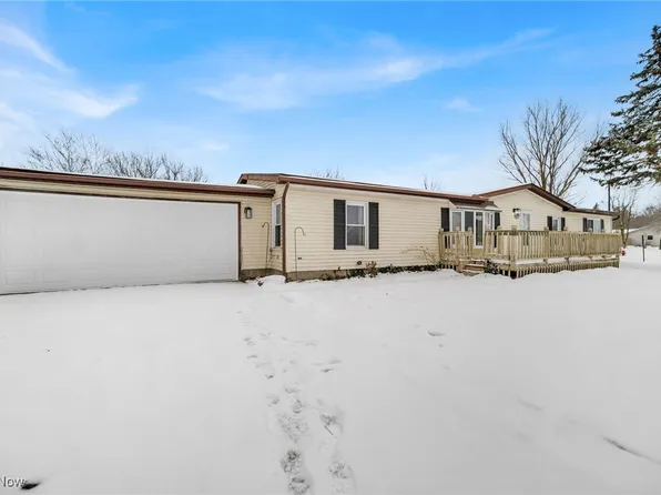 268 Stable Dr, Lagrange, OH 44050