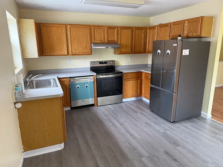319 Meadowlark Dr — Photo 13