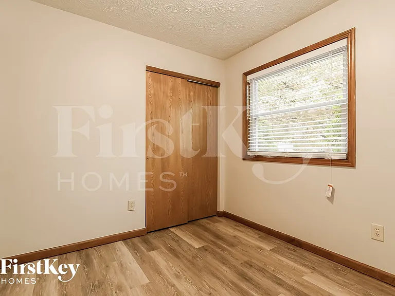 6317 Watercrest Way — Photo 12
