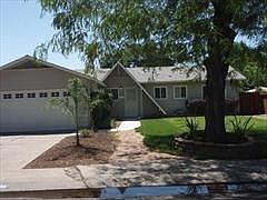 3rd image of 734 Diane Ave