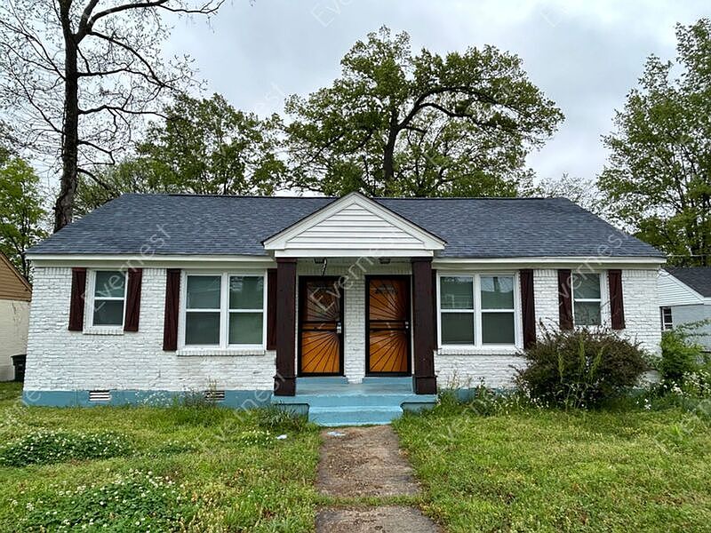 1st image of 1080 Palmetto Ave