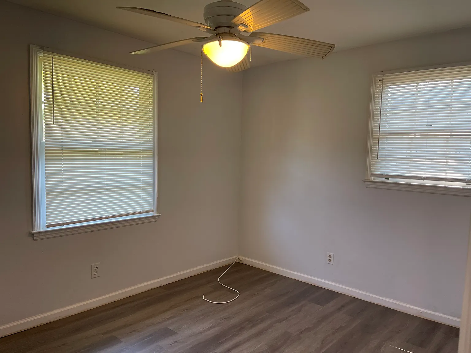 3 bed, 1.5 bath, 1200 sqft, $2,150 — Photo 4
