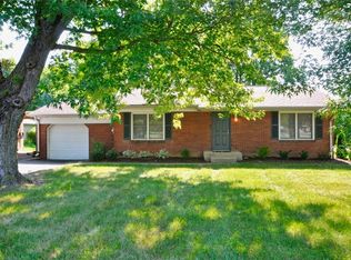 615 N Ford Rd, Zionsville, IN 46077