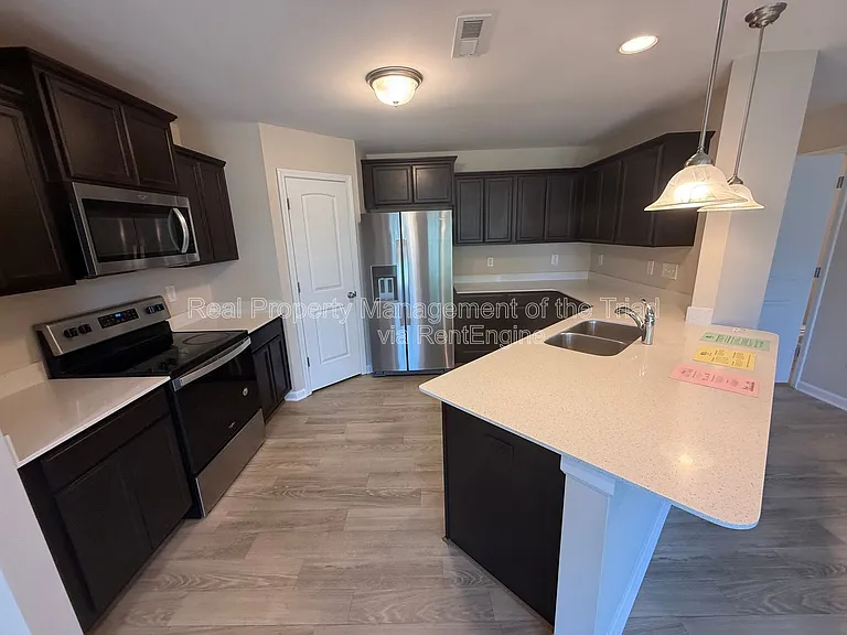 3907 Copperfield Ct — Photo 7