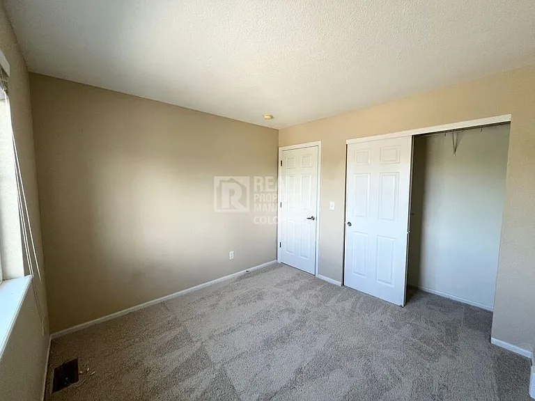 16700 E 104th Pl — Photo 13
