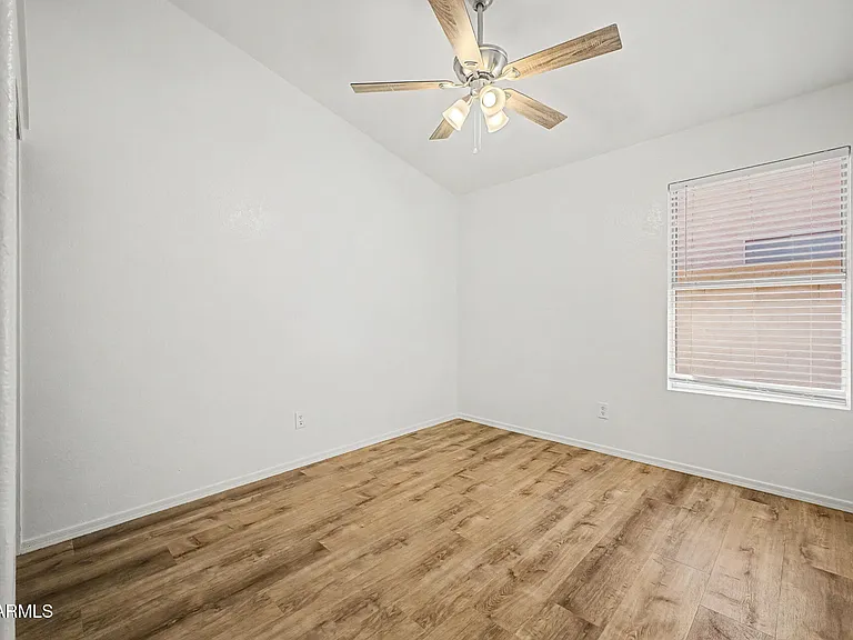 12548 W Roanoke Ave — Photo 21