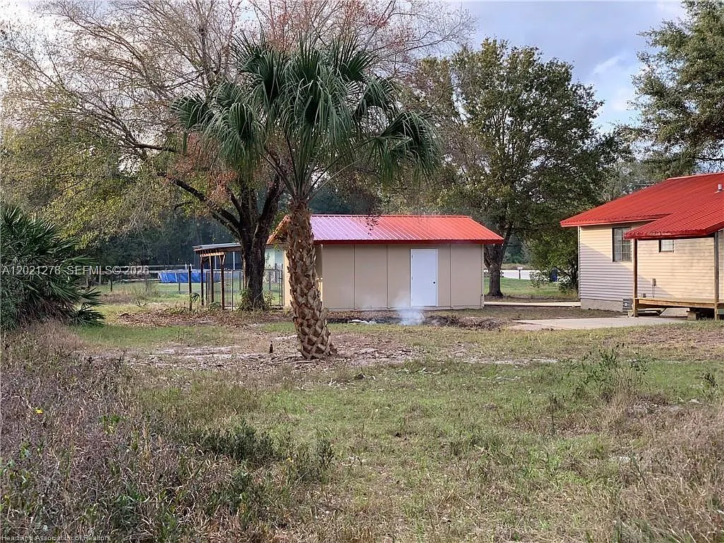 4 bed, 2.0 bath, $2,000 — Photo 2