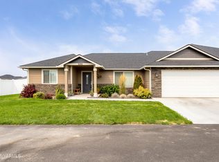 8404 Westbrook Ave, Yakima, WA 98908