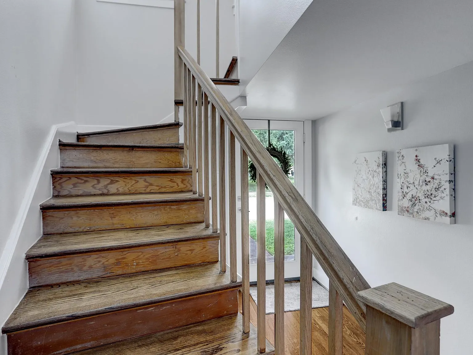 3 bed, 1.0 bath, 1497 sqft, $1,950 — Photo 3