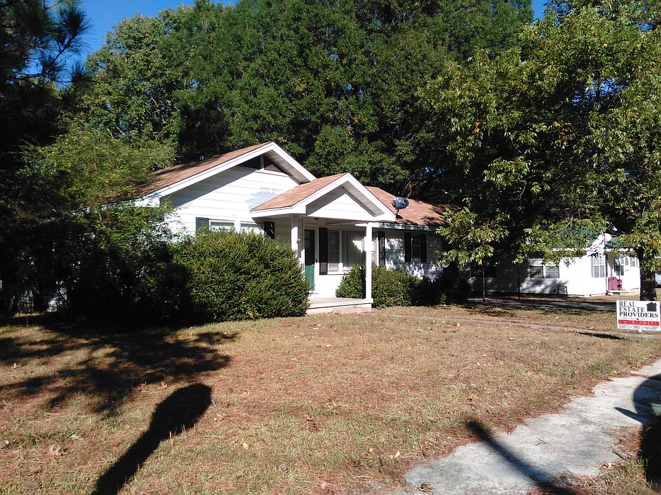 1st image of 111 N Oakley St
