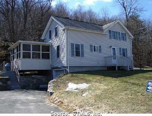 2nd image of 4 Meyers Rd