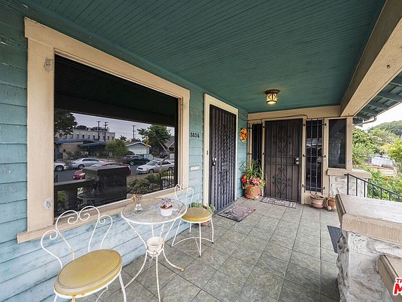 4th image of 3834 S Hobart Blvd