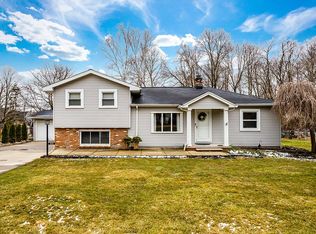 46065 Norton Ct, Northville, MI 48167