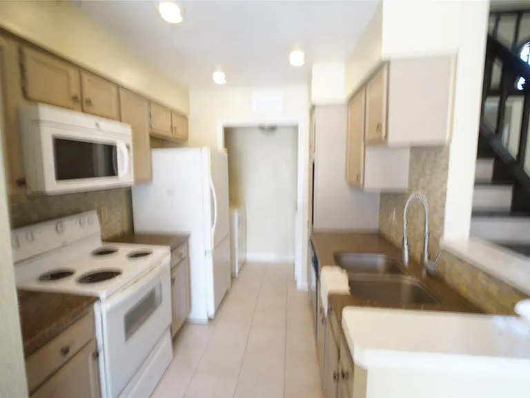 8263 Sands Point Dr #170 — Photo 3