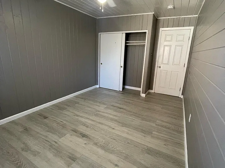 1535 N Fresno St — Photo 9