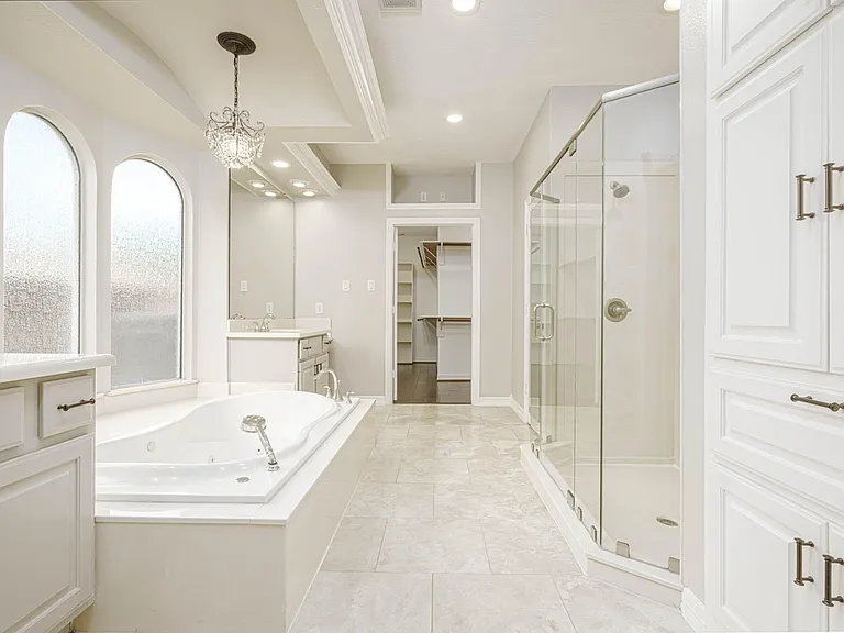 6331 Collina Springs Ct — Photo 14