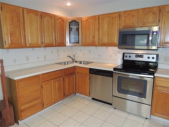2nd image of 330 Burncoate Dr