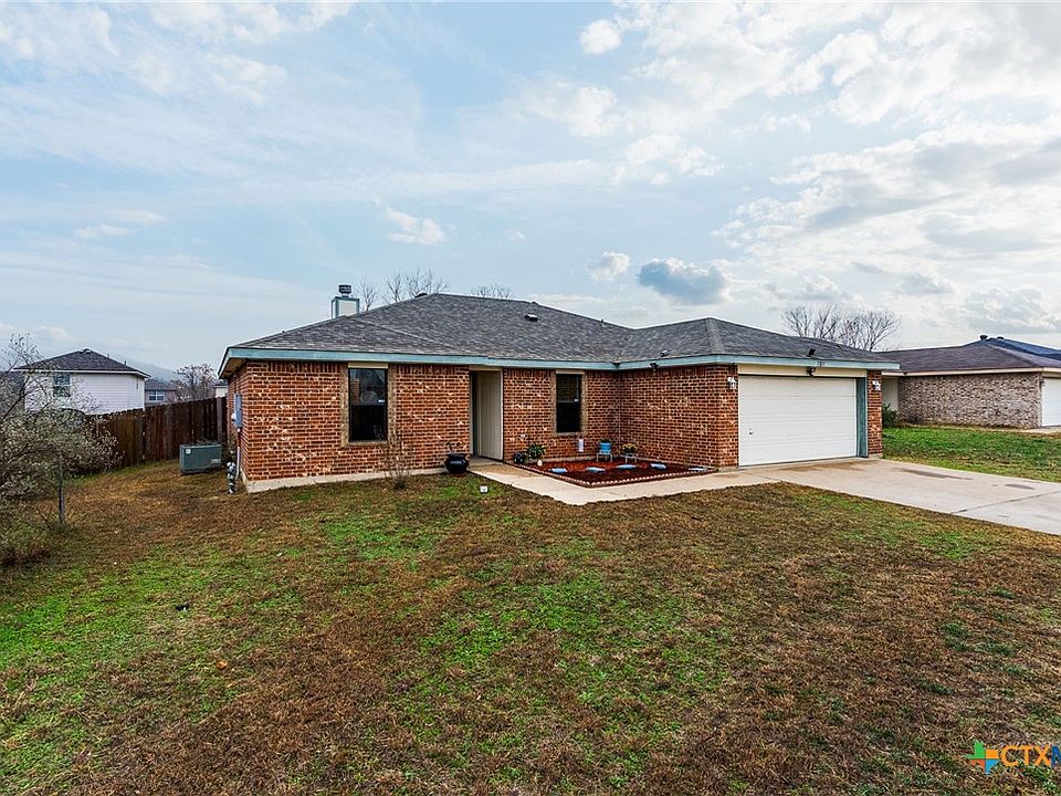 1st image of 3109 Redbud Dr