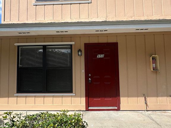2nd image of 950 Louisiana Ave