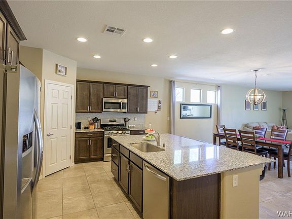 5th image of 2098 Port Royal Dr