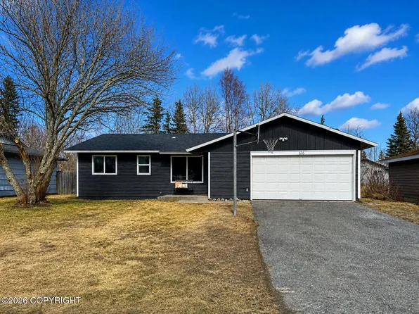 616 Maple Dr, Kenai, AK 99611
