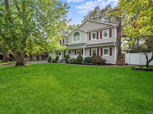 314 Brookville Avenue, Islip, NY 11751