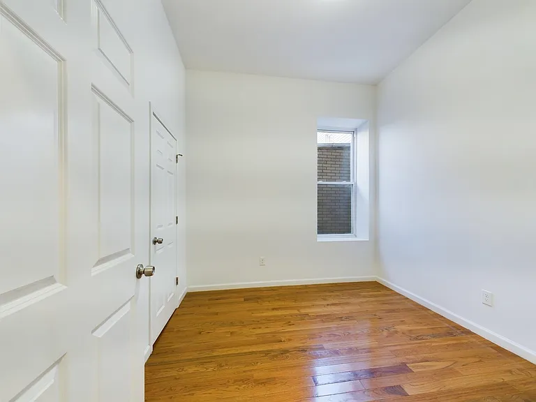 137 Monticello Ave #4 — Photo 27