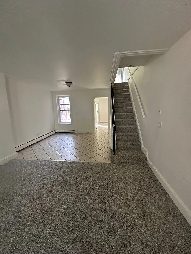Renovated 4-Bedroom Home with Private Backyard Section 8 Applicants Accepted — Photo 2