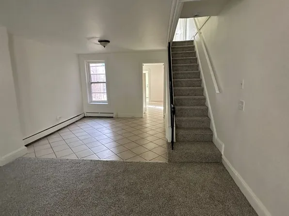 420 Valley Rd, Coatesville, PA 19320