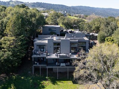 4 Franciscan Rdg, Portola Valley, CA, 94028