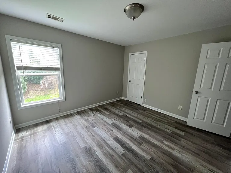 5795 Crestwick Way — Photo 15