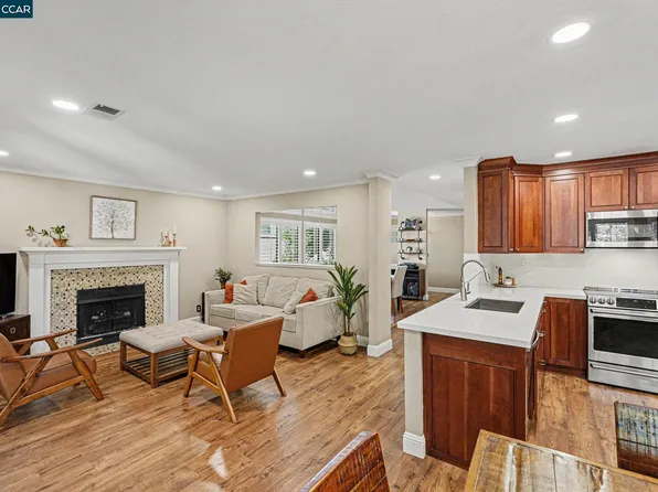 2259 Foxhill Dr, Martinez, CA 94553