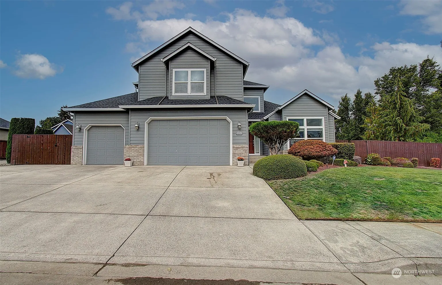 4908 NE 137TH Street photo 1