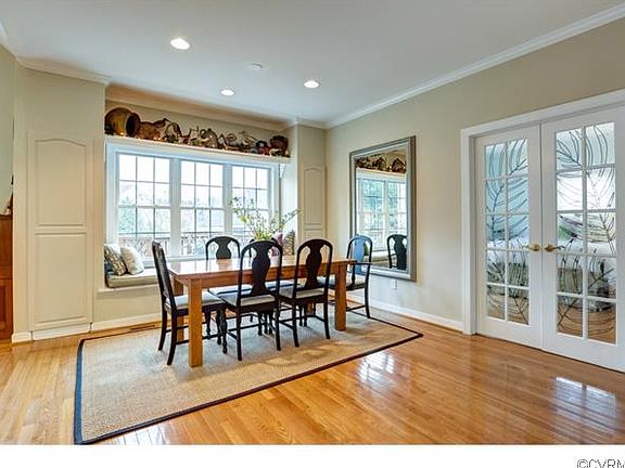 3rd image of 6624 Bel Lac Dr