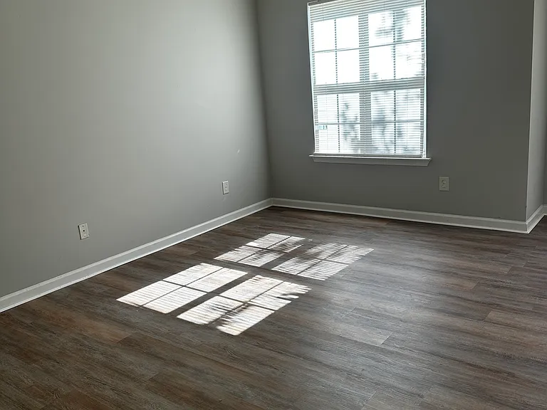 6401 Walnut Way — Photo 8