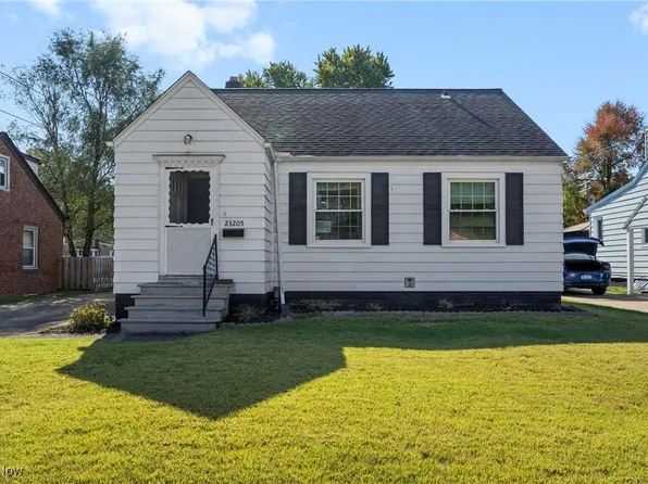 23205 Clifford Dr, North Olmsted, OH 44070