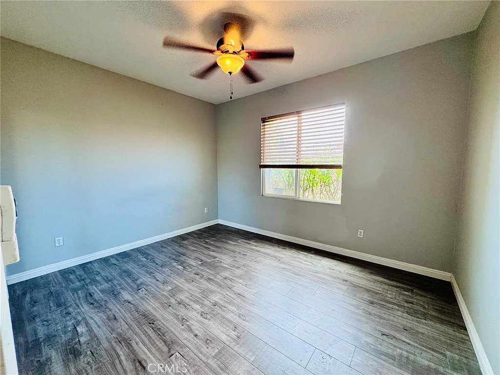 5 bed, 2145 sqft, $3,195 — Photo 4