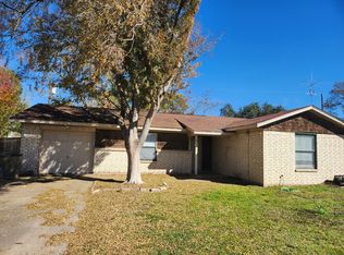 2911 Arizona Ave, Bryan, TX 77803