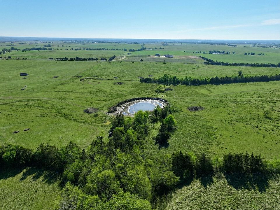 1st image of 6055 Mockingbird Rd