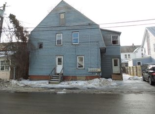 28 Redington St, Waterville, ME 04901