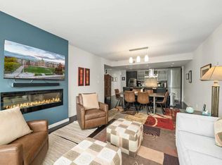 707 Courtney St #403, Victoria, BC