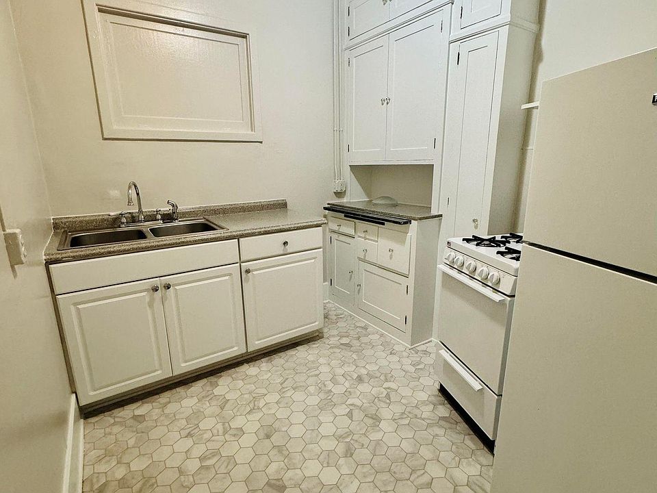 1st image of 1 N Broadway APT 20