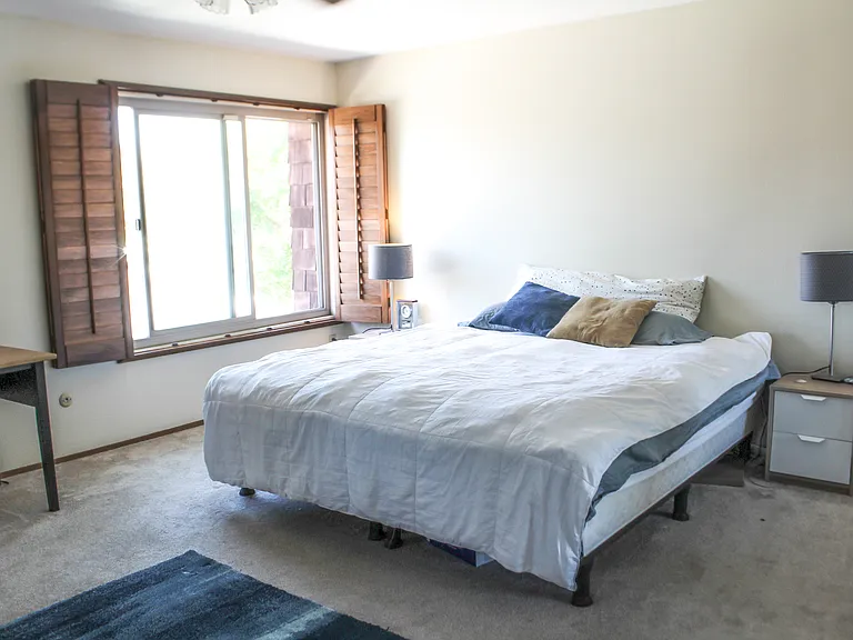 2307 Donnington Way — Photo 12