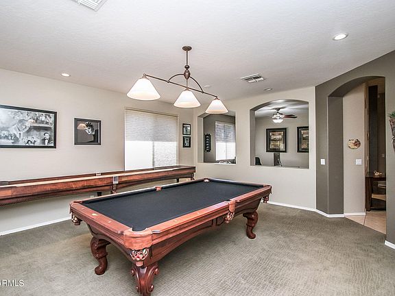 4th image of 2658 N Sterling