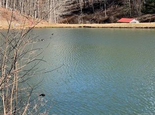 33 Rugged Top Rd, Waynesville, NC 28785